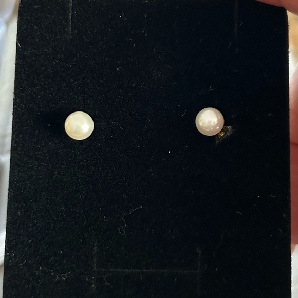 New Freshwater Pearls 925 Sterling Silver Hypoallergenic Stud Earrings - Picture 5 of 6